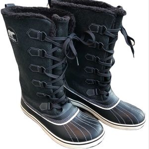 Sorel Tivoli High Winter Boot. In Excellent Condition.